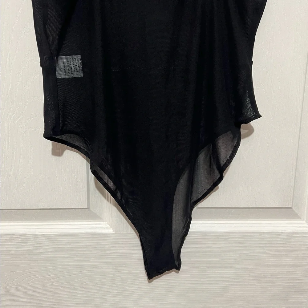 💗 *NWOT* SHEIN - Women’s Mesh Bodysuit - Picture 6 of 7